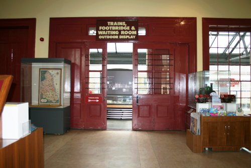 booking hall2